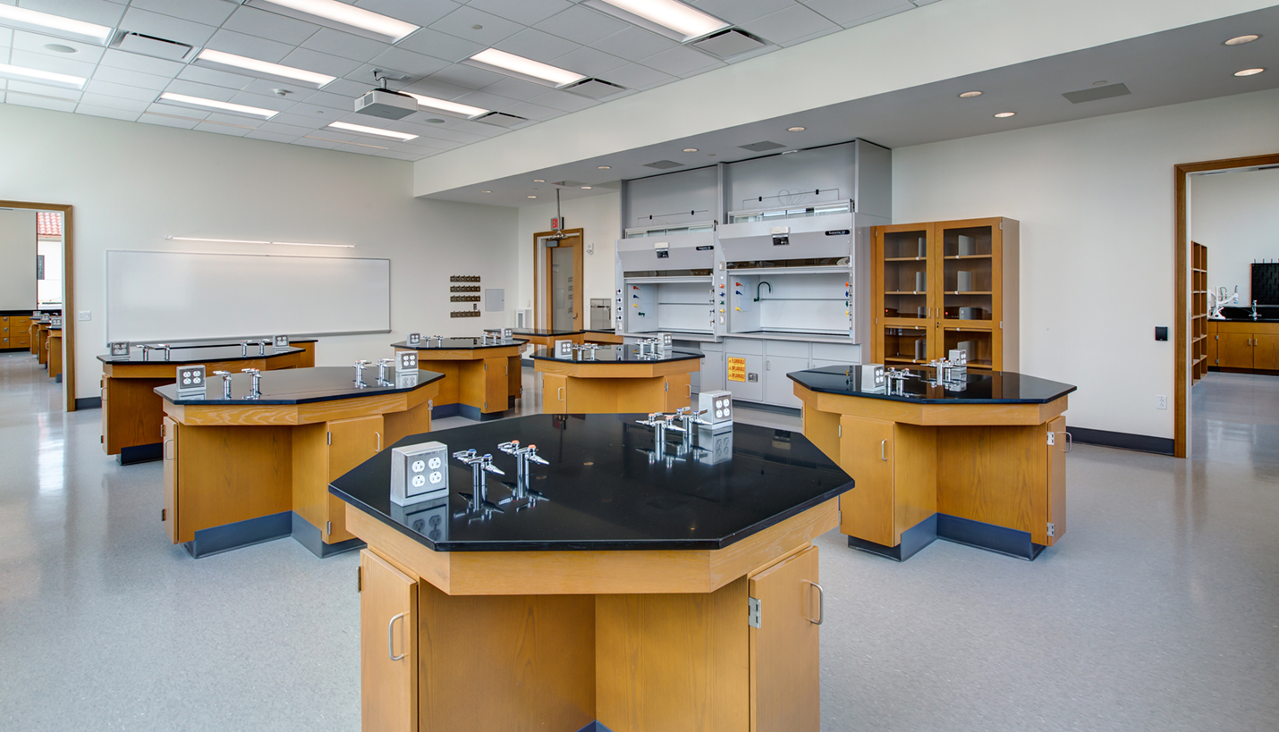 One of several lab spaces that Page designed for the new University of Connecticut Downtown Hartford campus. - Page